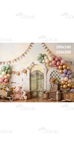 Tło fotograficzne „Rustykalna farma z pastelową girlandą balonową” | UB_859